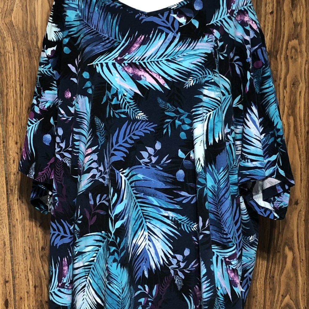 Catherine's vibrant multicolor scoop neck